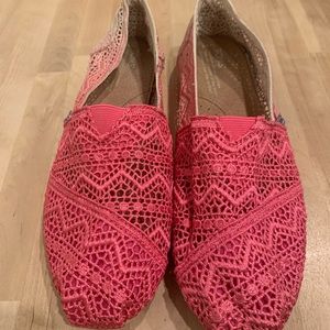 Toms Pink Ombré Crochet Women’s Alpargata